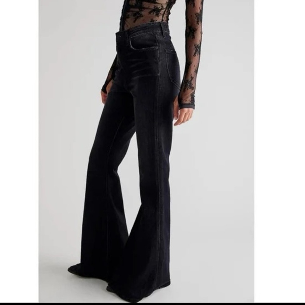 *NEW* SANDRINE ROSE BLACK RETRO SUPER FLARE JEAN 27